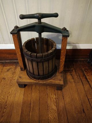 Vintage Wood & Cast Iron Hand Crank Fruit Press Grape Wine Cider - Bingham Co. 3