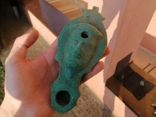 MASSIVE ANCIENT ROMAN BRONZE OIL LAMP AND BRONZE LID FROM ANOTHER LAMP - 200 AD 3