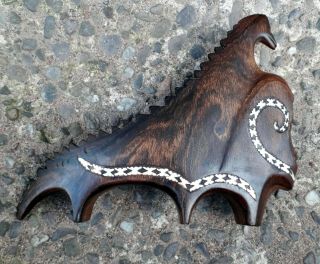 Solomon Islands Carved Hardwood Figure polynesian shell inlay mother of pearl 6
