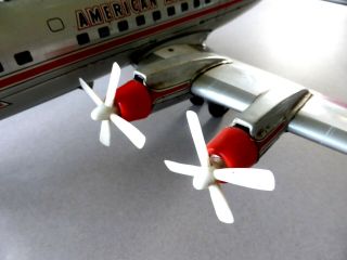 MARX LINEMAR AMERICAN AIRLINES DC7 BATTERY OPERATED AIRPLANE ELECTRA FLAGSHIP 4