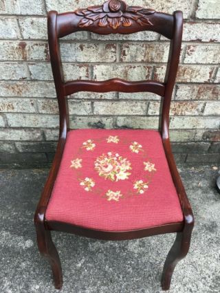 Antique Vintage Mahogany Rose Back Needlepoint Duncan Phyfe Side Chair