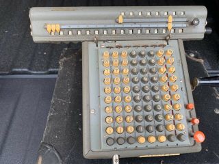 Vintage Antique Monroe Mechanical Adding Machine / Calculator w/case Rare 3