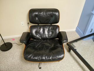 Herman Miller Eames Lounge Chair 2nd Generation.