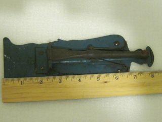 Vintage / Antique Rare? Tin Litho Policeman Toy US Pat Moving Arms Approx 8 