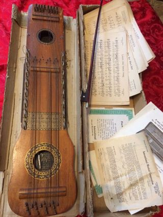 Vintage / Antique 1930’s Ukelin Music Instrument Ornamental And/or Repair 2