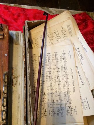 Vintage / Antique 1930’s Ukelin Music Instrument Ornamental And/or Repair 4
