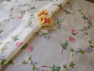 EXQUISITE VTG HAND EMBROIDERED LINEN TABLECLOTH PINK ROSES FORGET ME NOTS 6