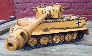 Tiger Tank Panzerkampfwagen Vi Tinplate Car Blechmodell Auto Buriki Handmade