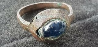 Roman copper Eye ring with blue stone stunning wearable artefact L52o 3