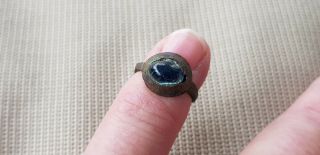 Roman copper Eye ring with blue stone stunning wearable artefact L52o 7
