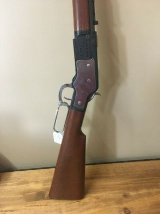 Vintage Toy Cap Gun 1950 ' s Winchester Saddle Gun 544 and box 12
