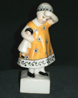 ANTIQUE GERMAN ART DECO GOEBEL LITTLE GIRL WITH HER DOLL PORCELAIN FIGURINE 2