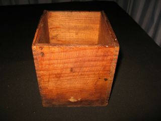 VINTAGE BAKER’S EXTRACT COMPANY WOODEN BOX CRATE ADVERTISING WOOD BOX JOINT 4