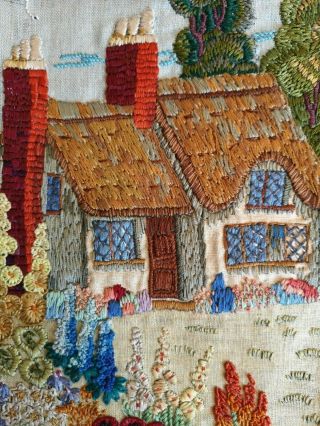 LARGE VINTAGE EMBROIDERED 1930s DETAILED ENGLISH COUNTRY COTTAGE GARDEN PANEL 2