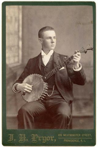 Perfect & Handsome Banjo Player From Rhode Island Cabinet Card Photo Musician