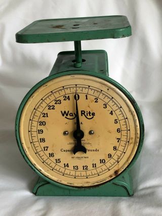 Vintage Way Rite Chicago,  Il.  Scale Capacity 25 Lbs Green Rustic