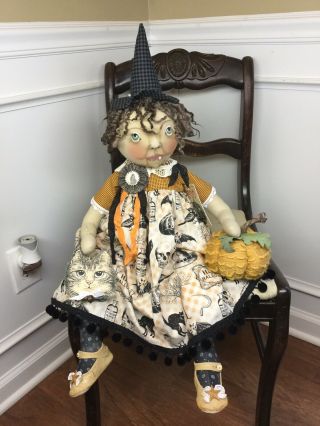 Primitive Folk Art OOAK Shabby Witch Doll 3