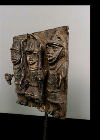 Old Tribal Bronze Benin king and warriors Figure Plaque - Nigeria 3