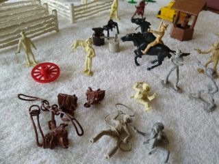 Complete Roy Rogers Rodeo Ranch by Marx Toys,  1950’s 5