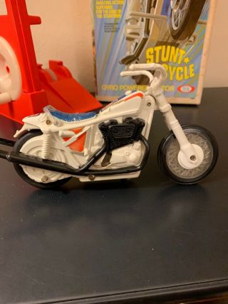 Ideal’s Evel Knievel stunt cycle - King Of The Stuntmen 8