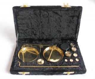 Antique Style 100 Gram Brass Scale with Velvet box.  USA Seller 3