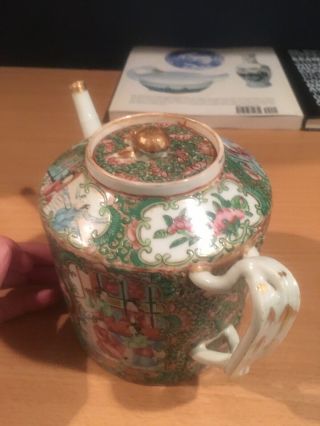Very Big Antique Chinese Export Rose Medallion Teapot 2