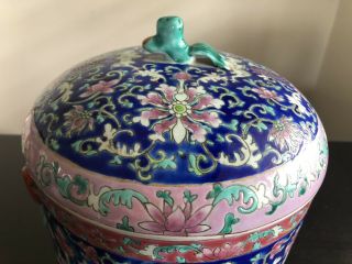 Antique Chinese Famille Peranakan Straits Nyonya Porcelain Kamcheng Bowl w Lid 2