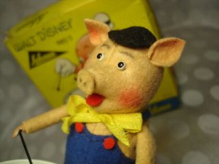 GREAT VINTAGE SCHUCO WALT DISNEY PIG DRUMMER BANK WINDUP TOY w/ KEY & BOX 7