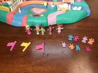 1996 Bluebird Polly Pocket Magical Movin’ Pollyville Playset COMPLETE 2