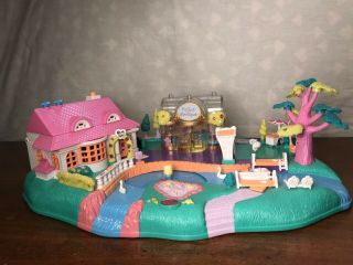 1996 Bluebird Polly Pocket Magical Movin’ Pollyville Playset COMPLETE 3