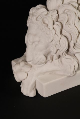 Marble Chatsworth Lions (Pair),  Marble Classical Sculptures,  Art,  Ornament. 2