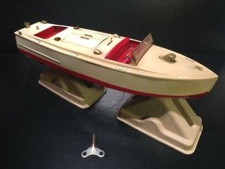 Vintage Lionel Craft Runabout No.  43 Wind - Up Stamped Metal Speed Boat,  Key, 2