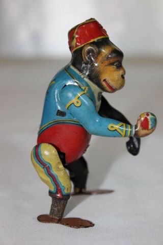 Antique 1930s PAYA SPAIN PENNY TOY TIN WIND UP MONKEY JUGGLER No Tippco Arnold 4