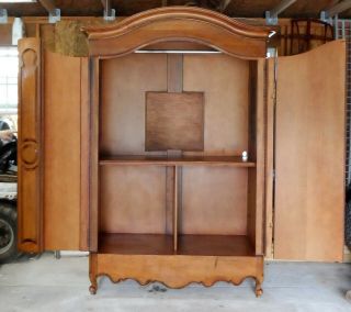 HABERSHAM WALNUT ARMOIRE FRENCH COUNTRY STYLE WARDROBER ENTERTAINMENT TV CABINET 5