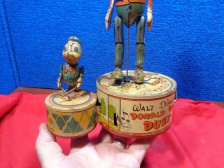 Vintage Marx Walt Disney Tin Litho Donald Duck Duet Wind - Up Toy c.  1946 2