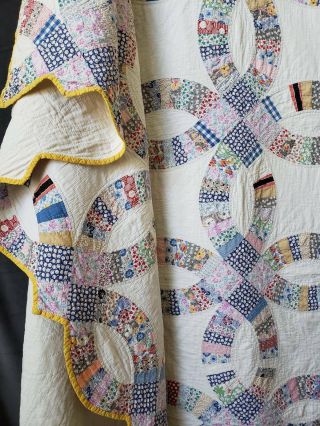 Prints Blue and Yellow VINTAGE 30s Wedding Ring QUILT 72x72 