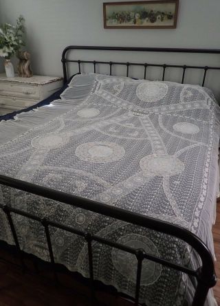 Glorious Antique French White Normandy Lace Bedspread 12