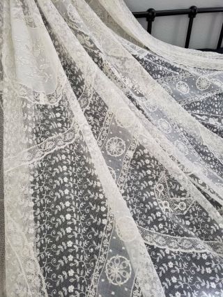 Glorious Antique French White Normandy Lace Bedspread 4