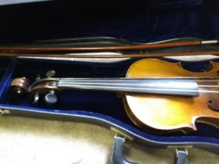 Nicolaus Amatus Fecit in Cremona 1632 4/4 Violin Germany w/ Case and Bows 4