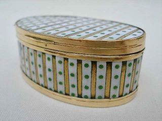 Fine French High Carat Gold & Enamel Decorated Oval Snuff Box Dating Around 1800 10