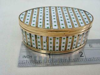 Fine French High Carat Gold & Enamel Decorated Oval Snuff Box Dating Around 1800 5