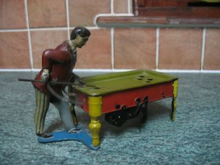 RARE TINPLATE WINDUP BILLIARDS PLAYER SNOOKER POOL TABLE GERMANY ANTIQUE TIN TOY 10