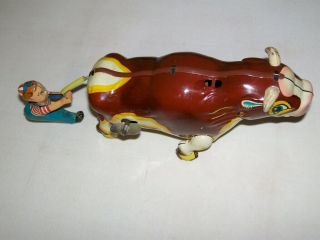 Vintage 1950 ' s Mikuni Japanese Tin Litho Wind Up Mooing Cow & Boy Pulling Tale 9