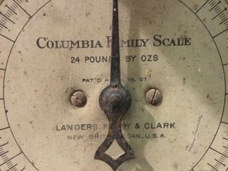 Columbia Family Scale Landers,  Frary and Clark 24 Pounds - 1907 8