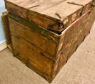 ESTATE Antique Tibet Painted Buddhist Trunk Chinese 18th Century 4