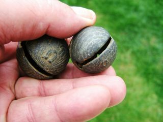 2 x 16th/17th Century Bronze Crotal Bells with Horseshoe Foundry Marks 5