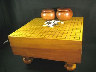 Vintage Japanese Signed Kaya Wood Go Game Board Goban Hand Carved Wooden Legs