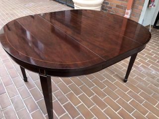 KINDEL Federal Inlaid Mahogany Dining Room Table - IT IS A STEAL 2
