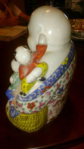 Antique Vintage Chinese Famille Rose Porcelain Buddha with Children 12