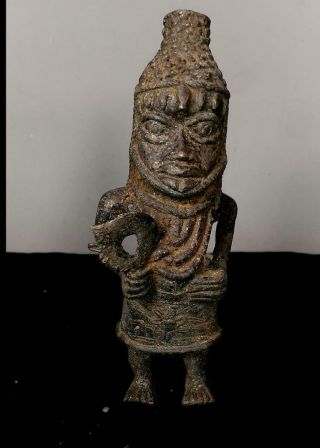 Old Tribal large Benin Bronze King (Oba) Figure - Nigeria 2